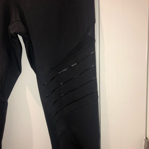 Zella Street Style High Waisted Leggings - Picture 4 of 4